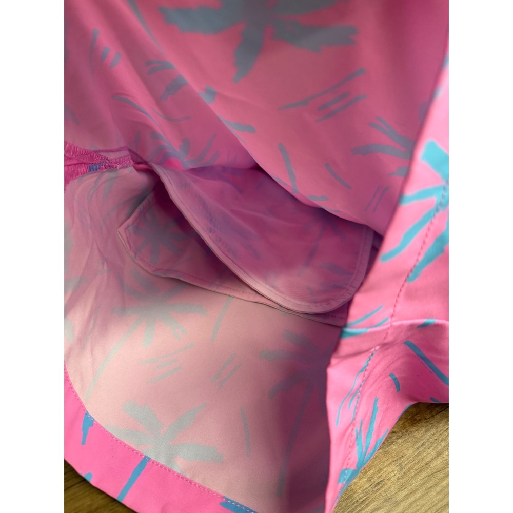 Chubbies Mens Swim Trunks Large 5.5 Inseam Pink Blue Tropical Palm Tree Shorts - Picture 3 of 4